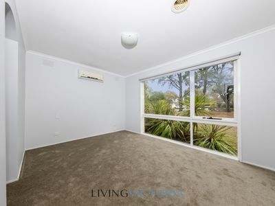 5 Oxford Close, Sunbury