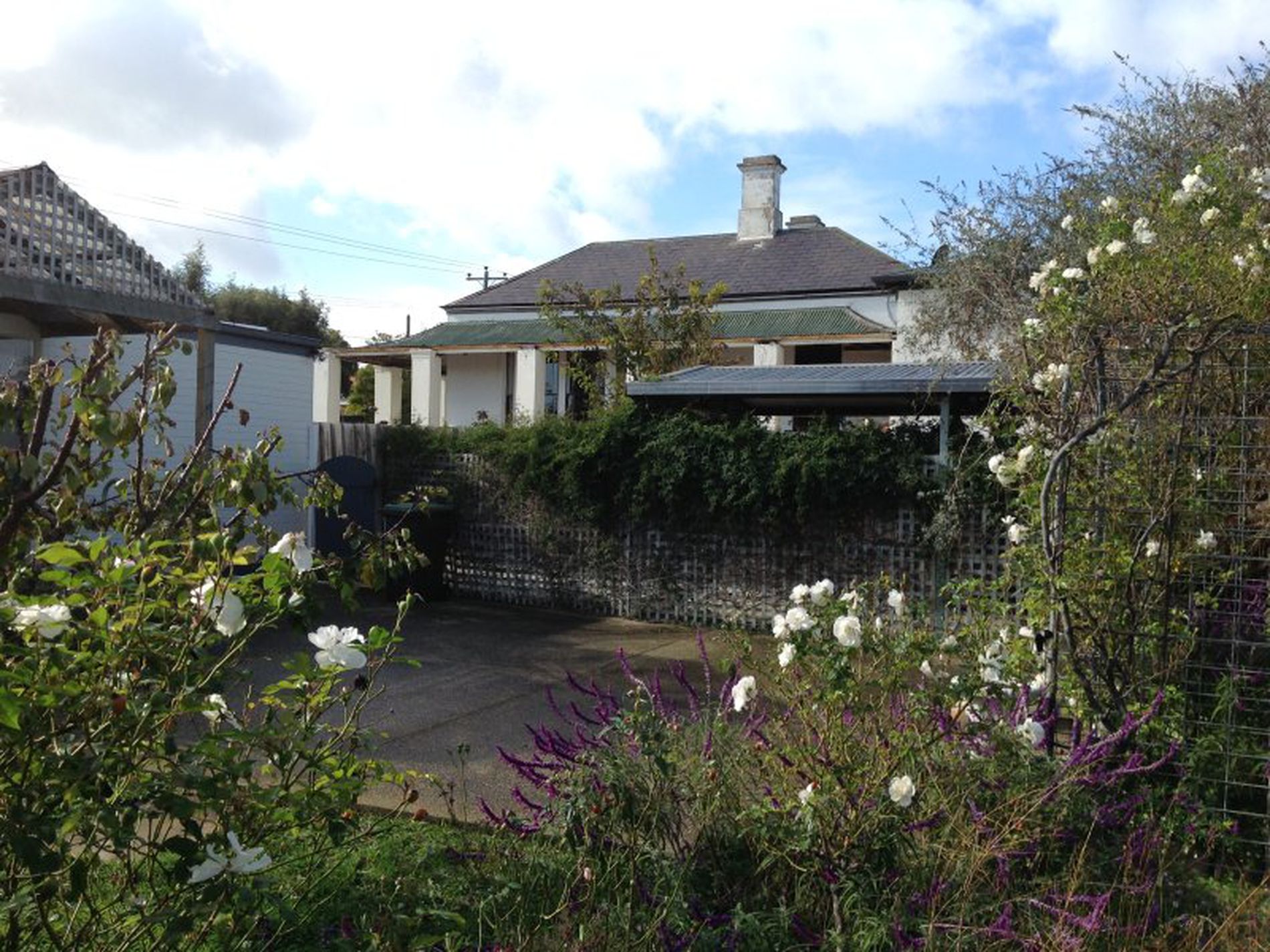 105 Mt Pleasant Road, Belmont