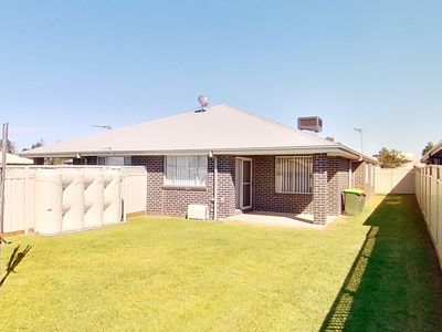 8 Tolmer Terrace, Dubbo
