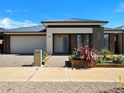 17 Monaco Grove, Strathtulloh