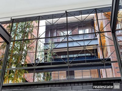 4 / 82 King Street, Perth