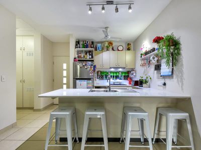 25 / 121 Flynn Circuit, Bellamack