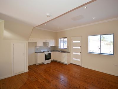 5 / 1 Boronia Avenue, Windang