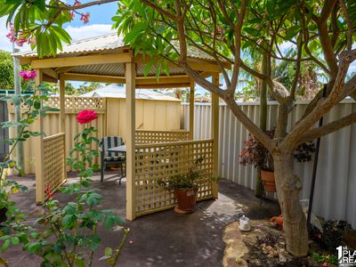 25 Templetonia Promenade, Halls Head