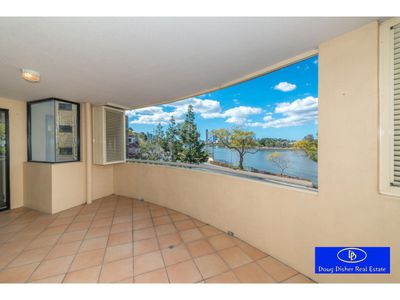 3 / 523 Coronation Drive, Toowong