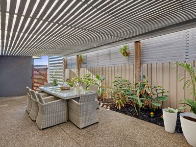6 Saint Andrews Boulevard, Normanville
