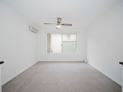 8 RAMSAY PLACE, Bibra Lake