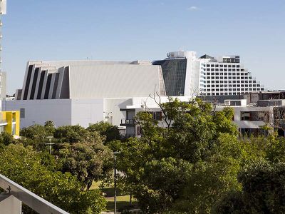 302 / 19 The Circus, Burswood