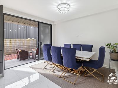 17 Ashwini Glade, Box Hill