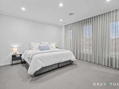 18 Cascade Drive, Aintree