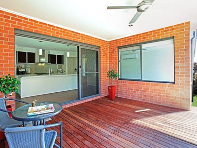 6 Sandridge Street, Leopold