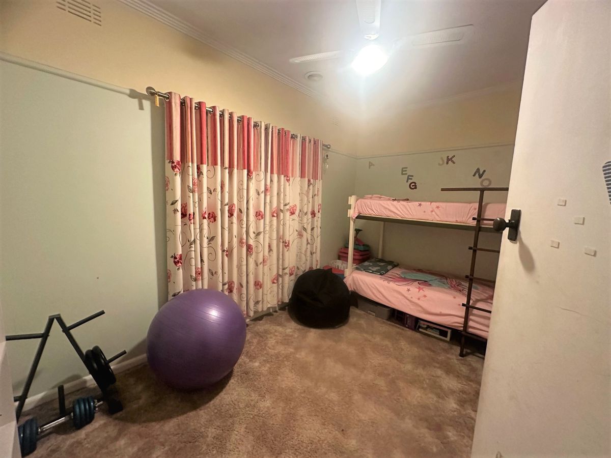 3 Swanlea Avenue, Benalla