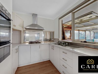 4 FULHAM CLOSE, Hampton Park
