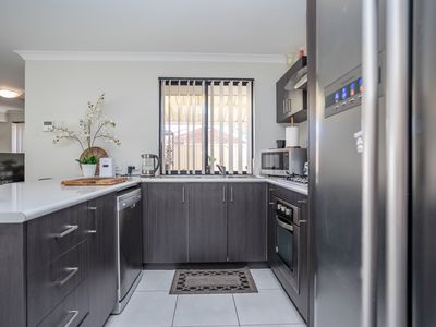 7 / 102 Westfield Road, Kelmscott