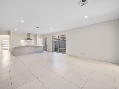 7 McPhail Street, Piara Waters