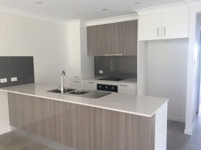 1 / 29 Butler Cres, Caboolture South