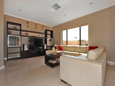 2 Riseberry Way, Kalgoorlie