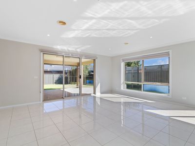 12 Relph Avenue, Sale