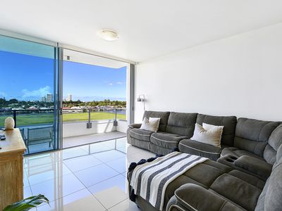 4505 / 25 East Quay Drive, Biggera Waters