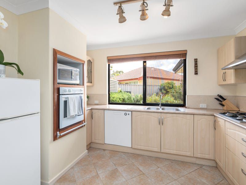 5 Amarina Close, Kenwick