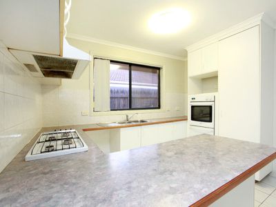 1 Viewside Way, Hampton Park