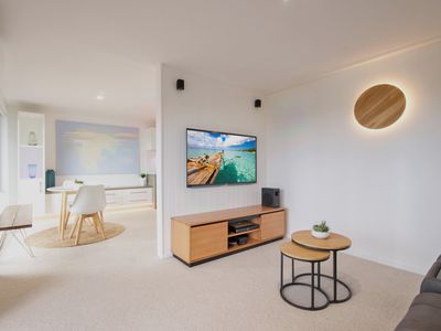 2 / 8 Curt Lane, Narooma