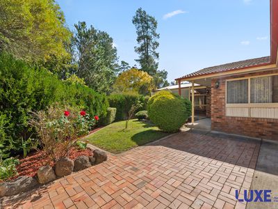 16 Gratton Place , Isaacs