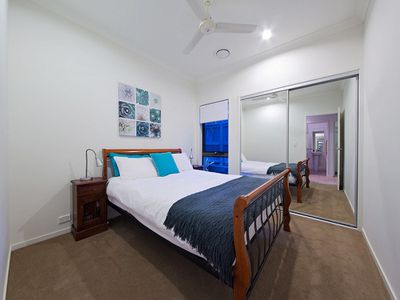 8 Torrens Crescent, Wakerley