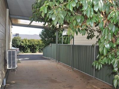 4 / 44 Underwood Street, Forbes