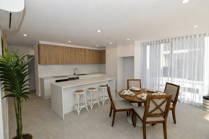 212 / 11 Waterside Retreat, Birtinya