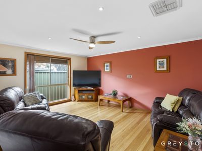 26 Broula Court, Taylors Lakes