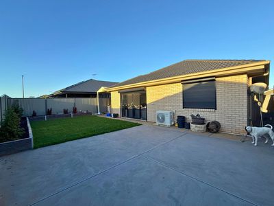 9 Begonia Drive, Eyre