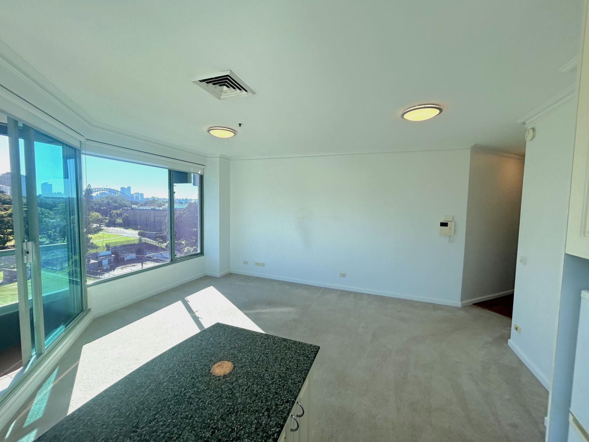 1006 / 22-40 Sir John Young Crescent, Woolloomooloo