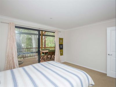 4 Flora Grove , Molloy Island
