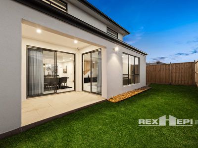 95 Castillo Avenue, Clyde North