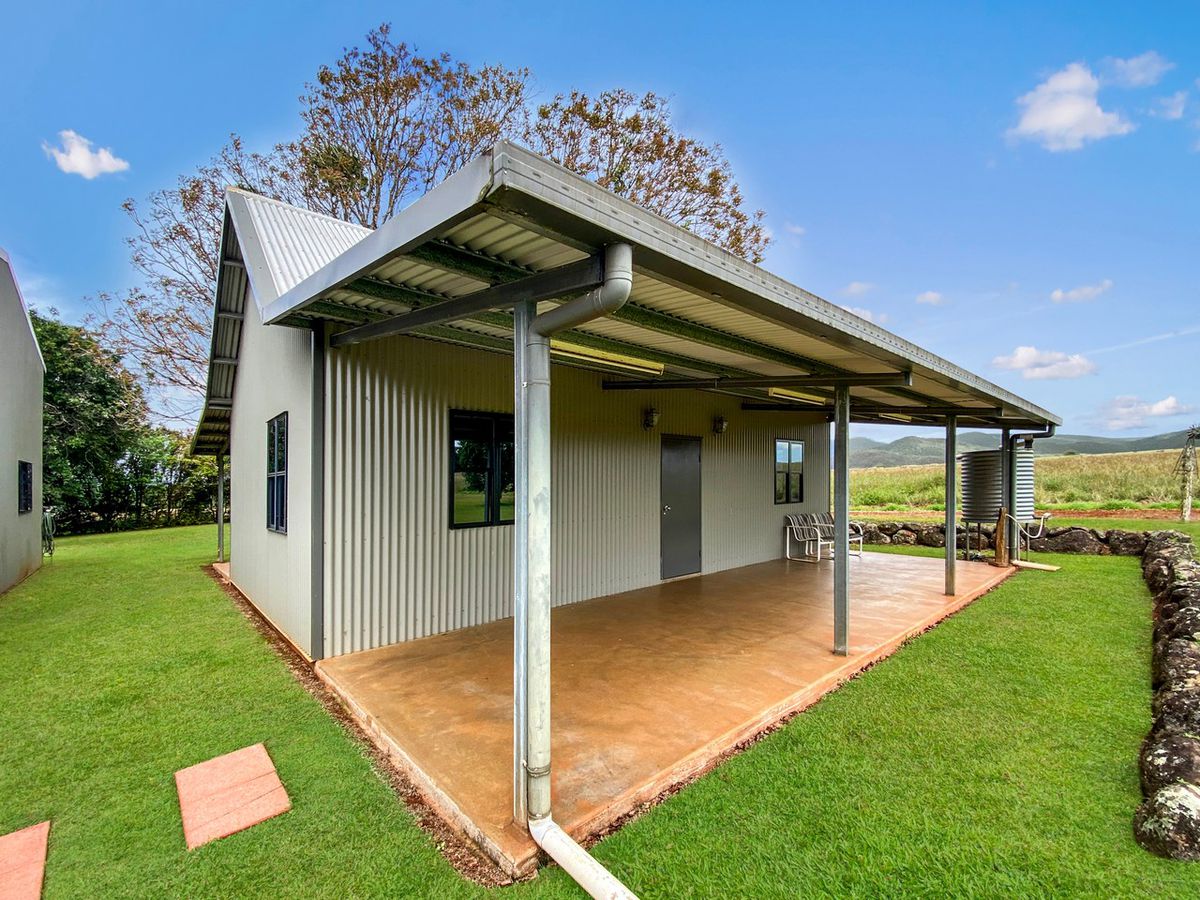 8394 Kennedy Highway, Atherton