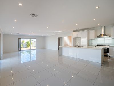 6 Arrino Parade, Baldivis