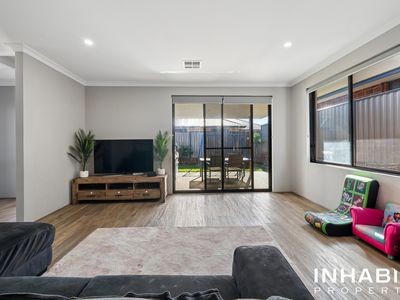 33 Heartwood Boulevard, Whitby