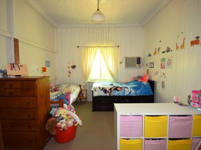 63 Falcon Street, Longreach