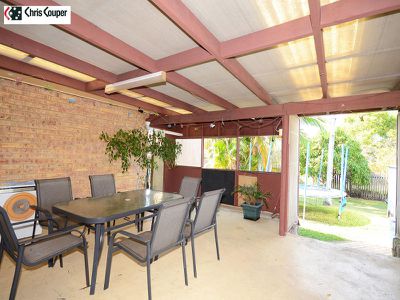 19 BUNKER AVENUE, Urraween
