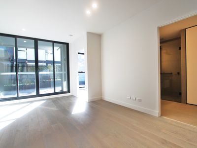 G02 / 80 Carlisle Street, St Kilda