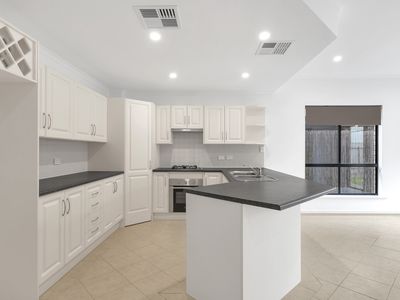 1 / 1653 Golden Grove Road, Greenwith