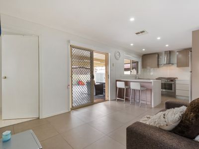 89 Leacocks Lane, Casula