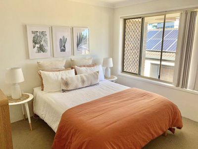 12 / 26 Genoa Street, Surfers Paradise