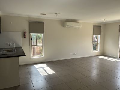 2 / 26 Poplar Street, Newcomb