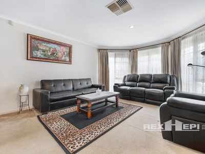 5 Hedley Place, Hampton Park