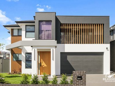 200 Diamondback Parade, Marsden Park