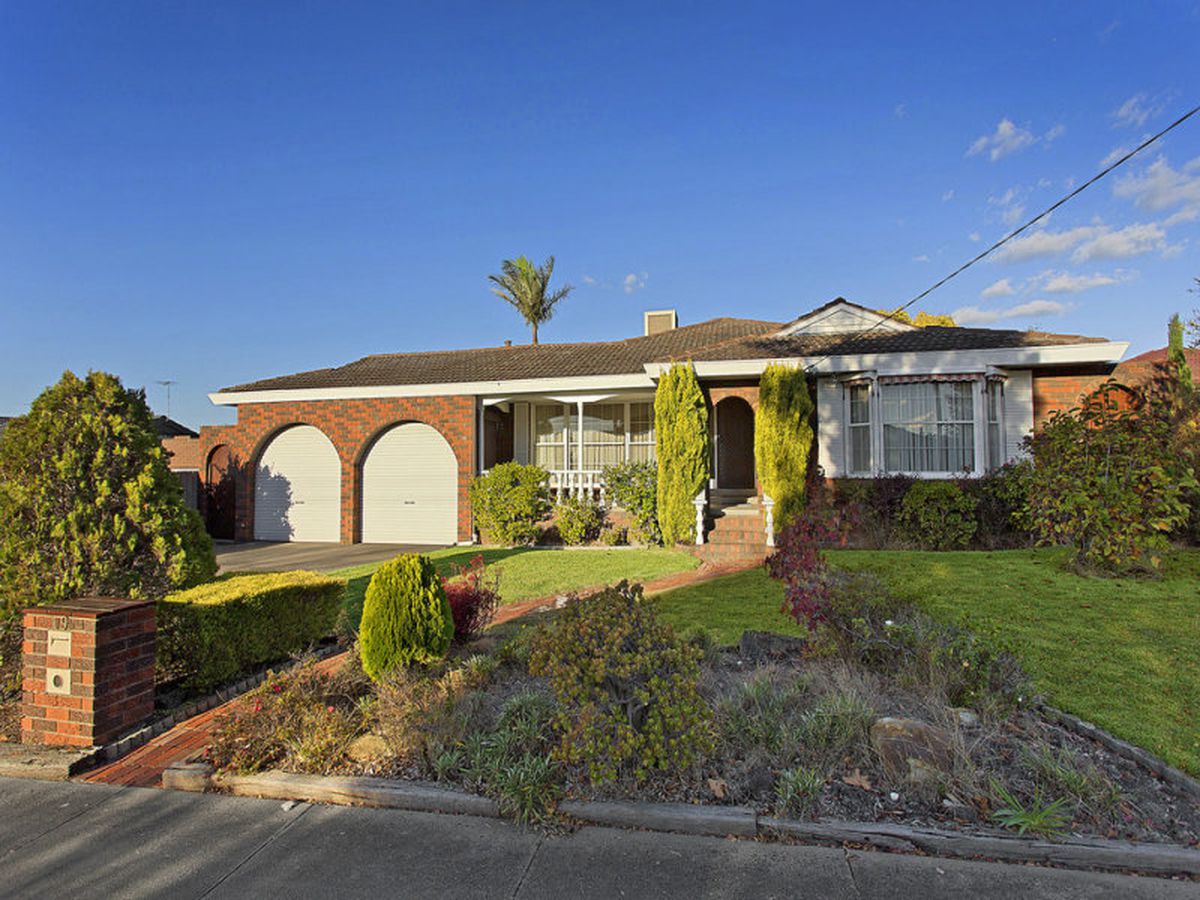 19 DORSET ROAD, Dandenong North