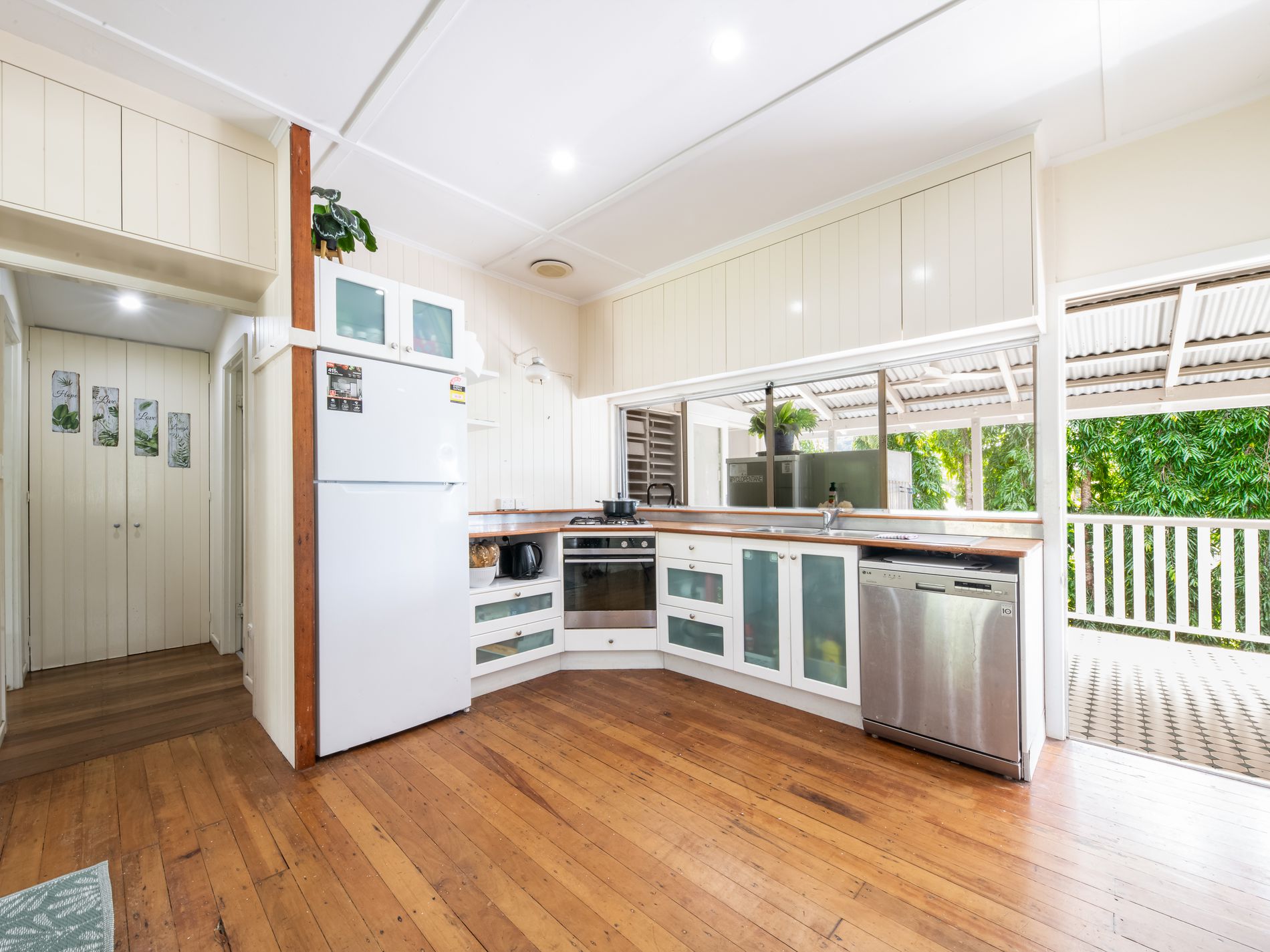 15 Balaka Street, Cannonvale