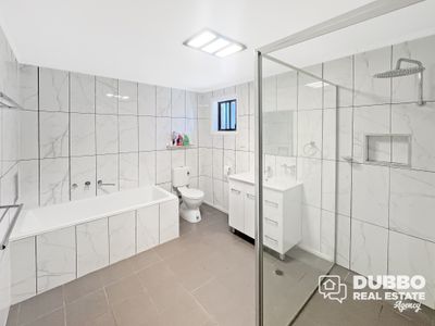 3 Sloman Close, Dubbo